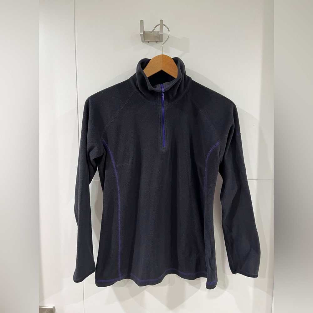 Columbia quarter zip fleece pullover, size large, gently used.